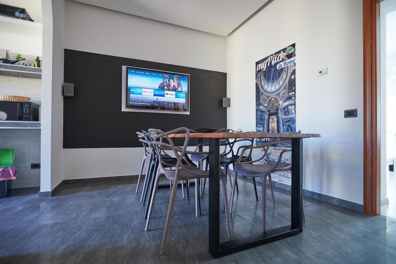 Apartment In Front Of St Peter'S Square And Vatican Museums - Mypad In Rom Exterior foto